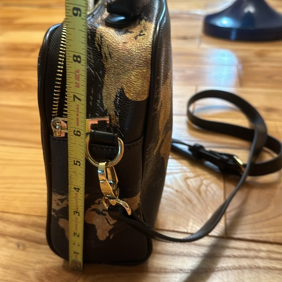 Globe Print Crossbody Purse - Picture 5 of 9